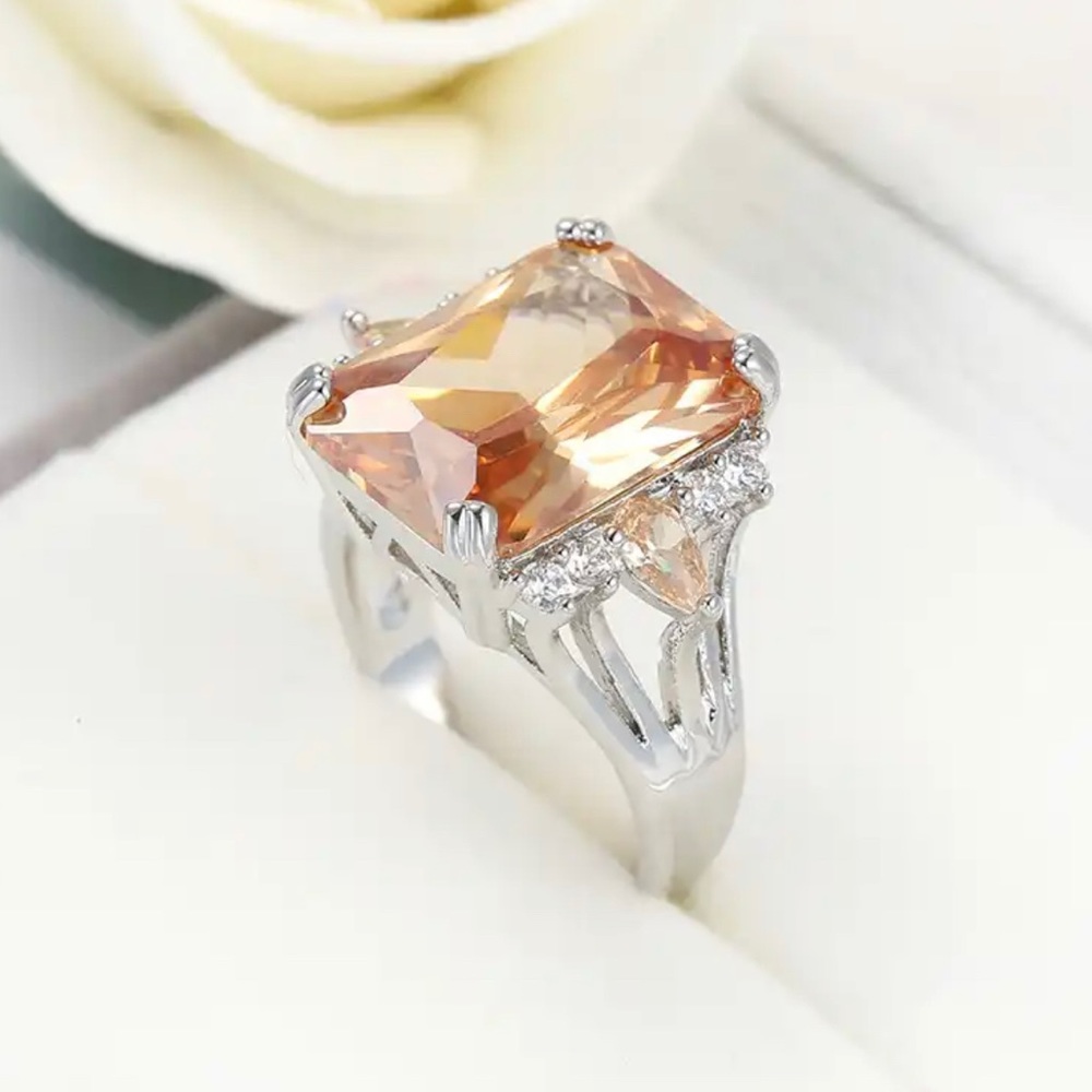 925 Sterling Silver Rectangle Champagne Zircon Ring